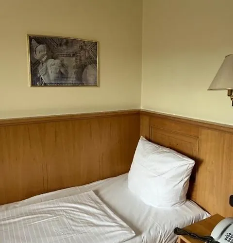 Roemischer Kaiser 3* 特里尔