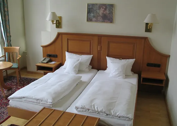 Roemischer Kaiser 3* Trier